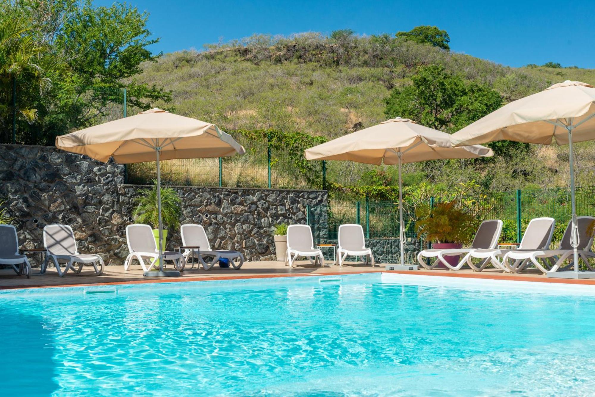 Tama Hotel Saint-Gilles-les Bains Exteriér fotografie