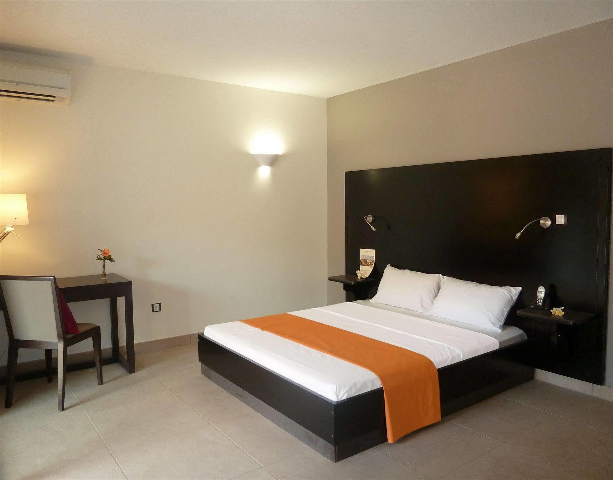 Tama Hotel Saint-Gilles-les Bains Exteriér fotografie